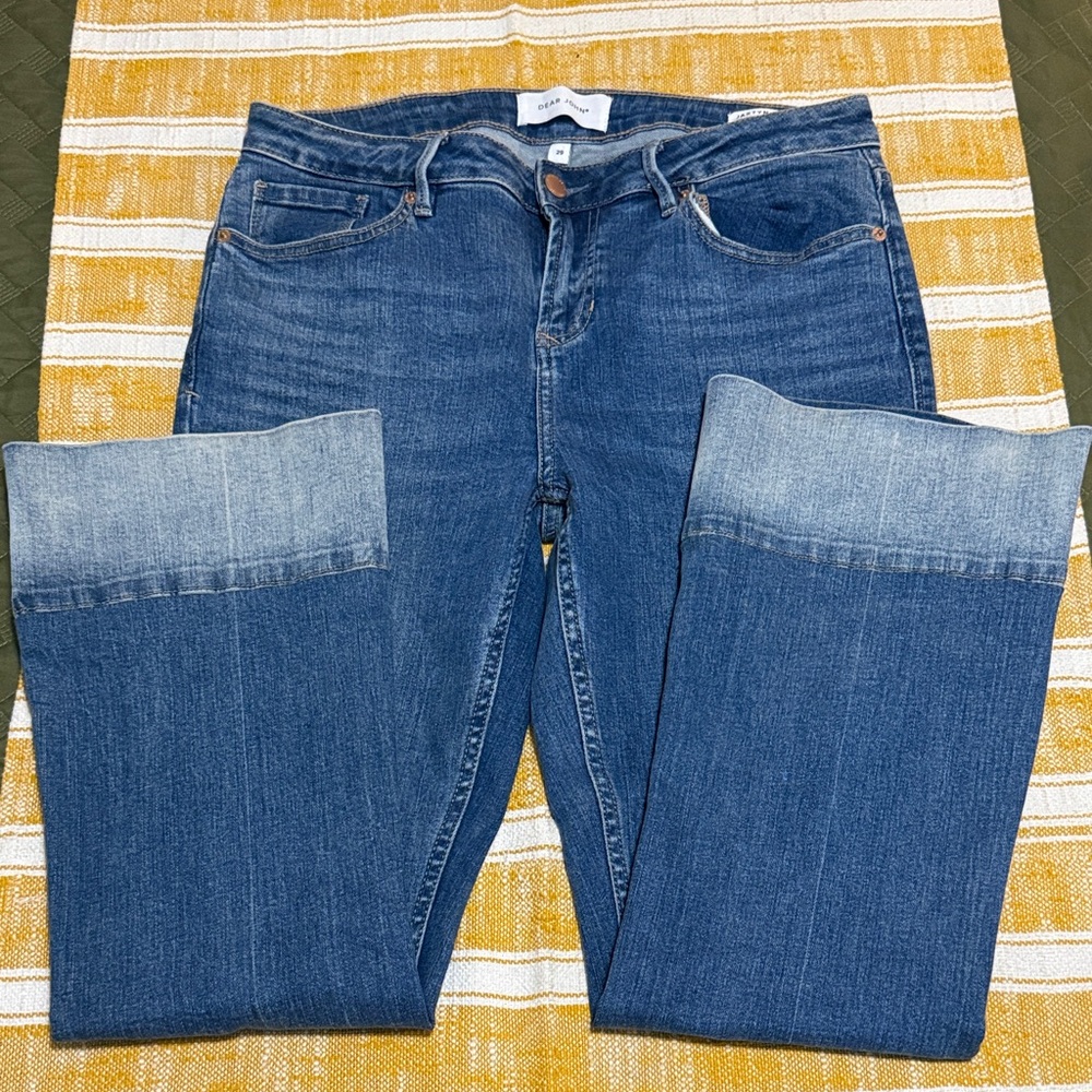 Levi's Straight Leg Blue Jeans